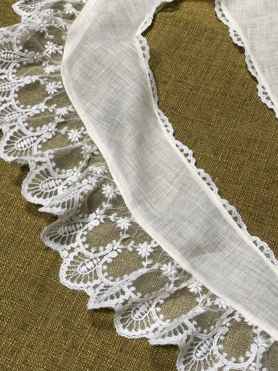 Antique Linen and Lace Collar Off White Creme Col… - image 5