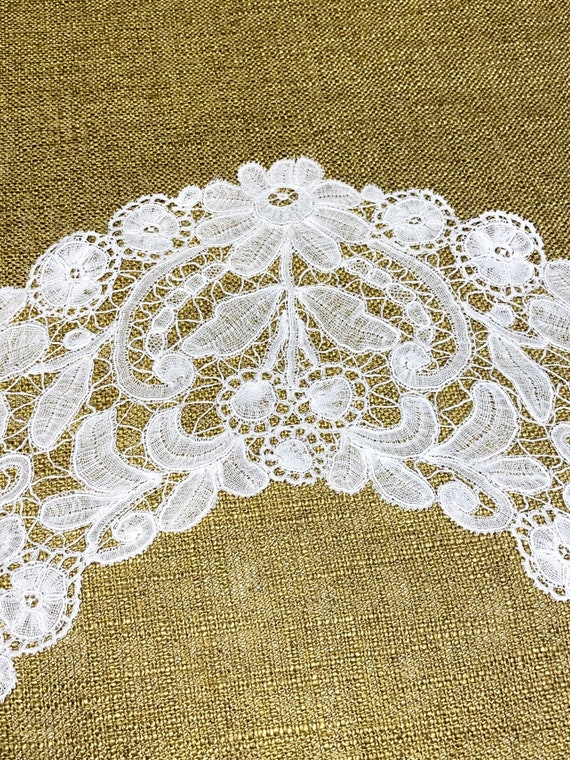 Handmade Lappet or Antique Lace Collar - image 7