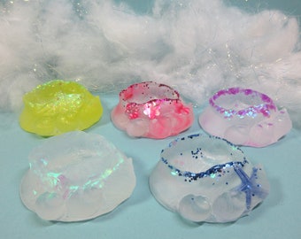 Resin Shell Stands for Baby Sea Ponies in Baby Tiny Bubbles Pose