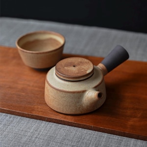Conjunto de chá | Bule Kyusu angular 200 ml / 6,7 oz ou 350 ml / 11,8 oz + Tigela angular | Bege | PRÉ-VENDA