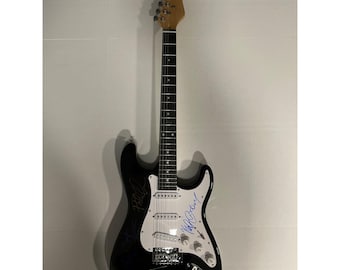 デフ・レパード バンド直筆サイン入り写真 X5 – ジョー・エリオット