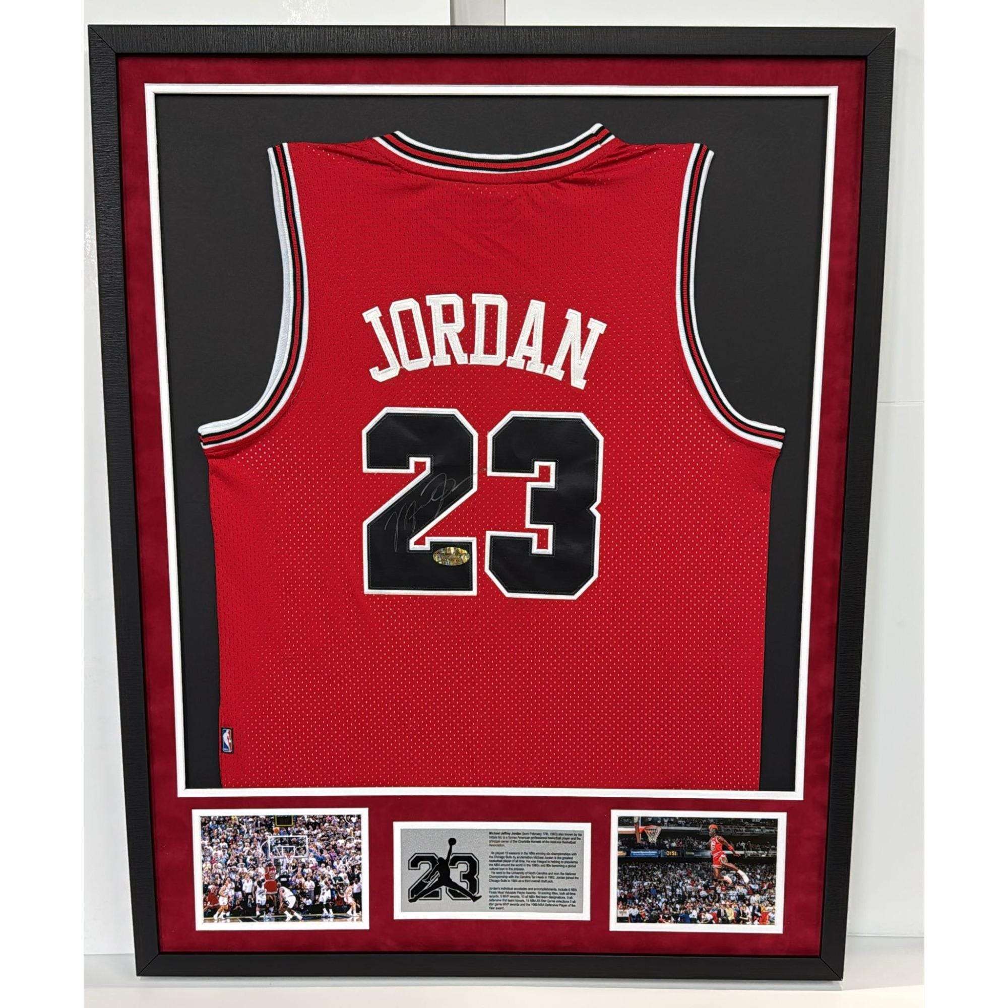 Michael Jordan Chicago Bulls game model jersey signed with museum quality frame signed with proof