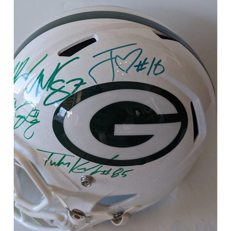Green Bay Packers Jordan Love, Tucker Kraft, Micah Parsons, Josh Jacobs ...