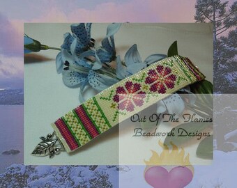Bead Pattern Pink Posies Bracelet Loom or Square Stitch