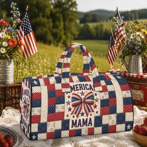 American Mama Quilted Weekend Bag Patriotic 4th Of July Duffle Red White Blue Travel Tote Overnight USA Flag Patchwork Luggage TD-0603-RMJB