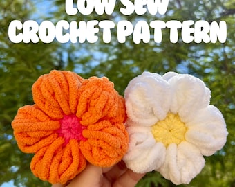 Crochet Pattern, Crochet Flower, Instant Download PDF, Amigurumi, Flower Puff, Spring Floral Pattern, Low Sew Pattern, Flower Garland
