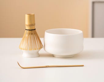 Pure White Ceramic Matcha Bowl Set Bamboo Whisk and Chasen Holder Unique Matcha Tea Ceremony Set 480ml