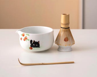 Hand-painted Black Cat Ceramic Matcha Bowl Set with Spout Bamboo Whisk and Chasen Holder Strawberry Matcha Tea Set 450ml
