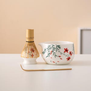 Hand-painted Flower Ceramic Matcha Bowl Set with Spout Bamboo Whisk and Chasen Holder Elegant Matcha Tea Ceremonial Set 450ml