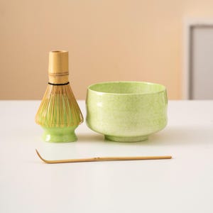 Green Ceramic Matcha Bowl Set Bamboo Whisk and Chasen Holder Unique Matcha Tea Ceremony Set 480ml
