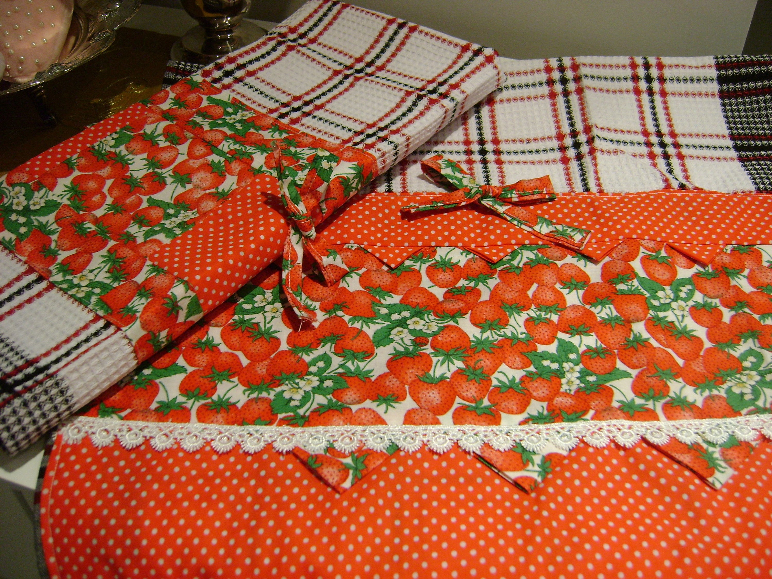 Cab Creations tea towels Handmade cotton white Black red white stripes