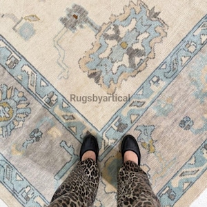 Alfombra Oushak de última generación, color crema y gris, de 10 x 12 y 10 x 14 pulgadas, hecha a mano, de Anatolia, de lana, anudada a mano, contemporánea, hecha a medida.