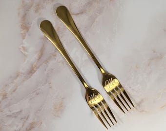 Mr & Mrs Engraved Wedding Forks | Rose Gold | Silver | Gold | Set of 2
