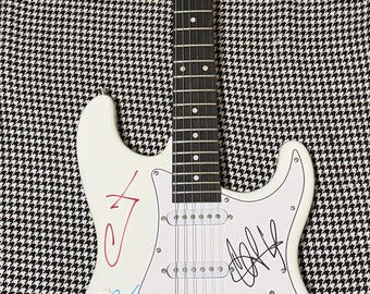 Chester Bennington Autographed Linkin Park 8x10 Photo - Etsy 日本