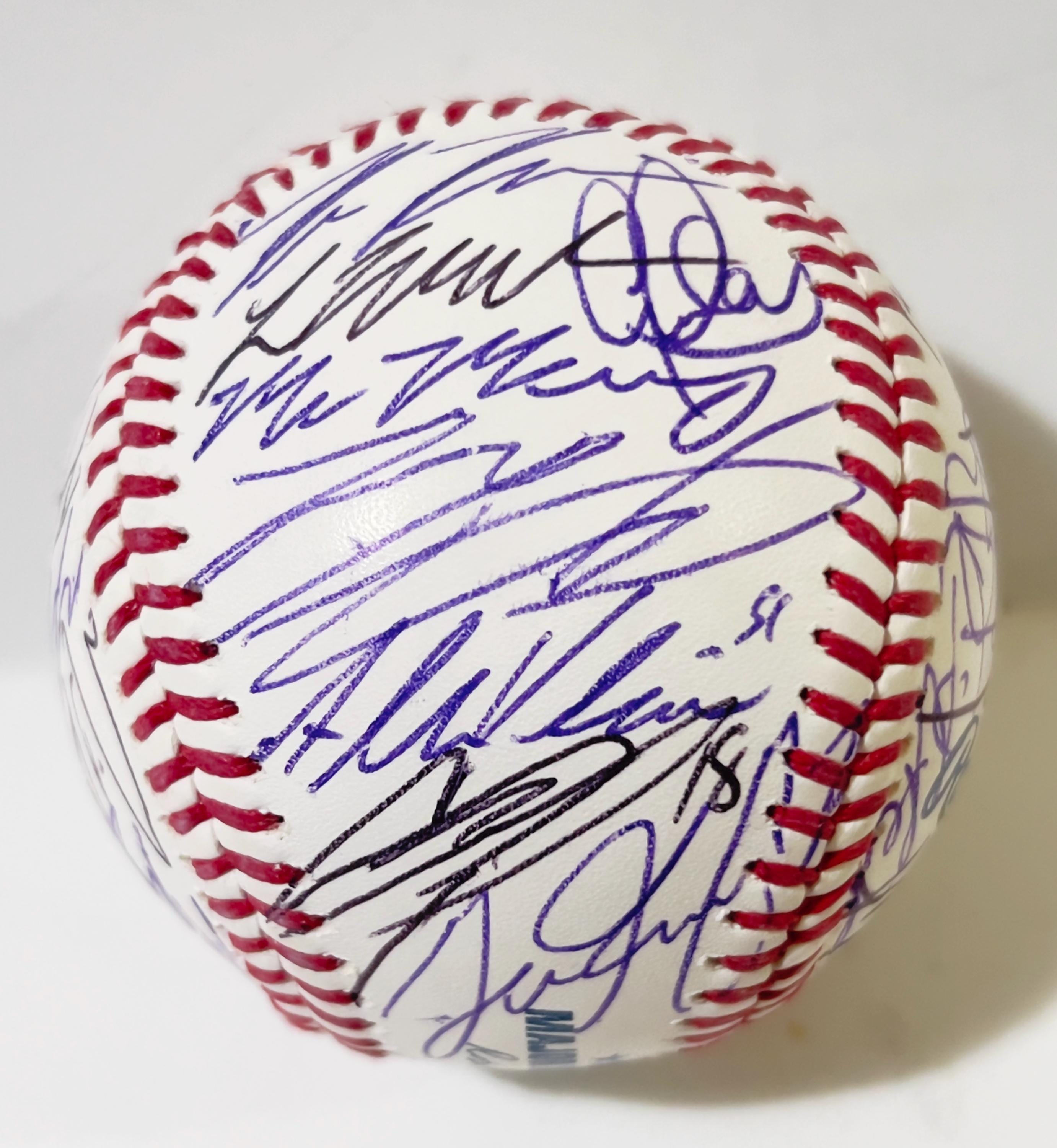J*B様 ロサンゼルスドジャース　サインボール　2球 2024年ロサンゼルス・ドジャースチーム全員がサインした野球ボール