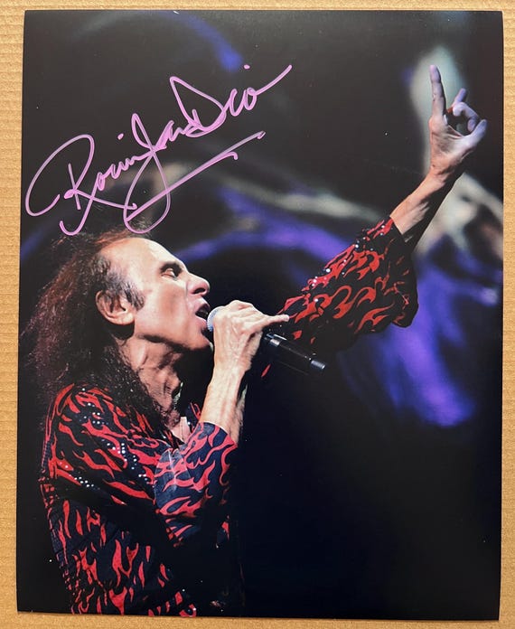 Ronnie James Dio 直筆サイン入り写真 8x10 Photograph Signed by Ronnie James Dio - Etsy
