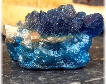 Sapphire Crystal Glycerin Soap Rock Formation Fresh Sea Spray Fragrance