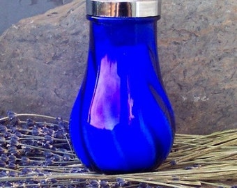 8 Ounces Dusting Powder Shaker with All Natural Lavender Body Powder Assorted Colors