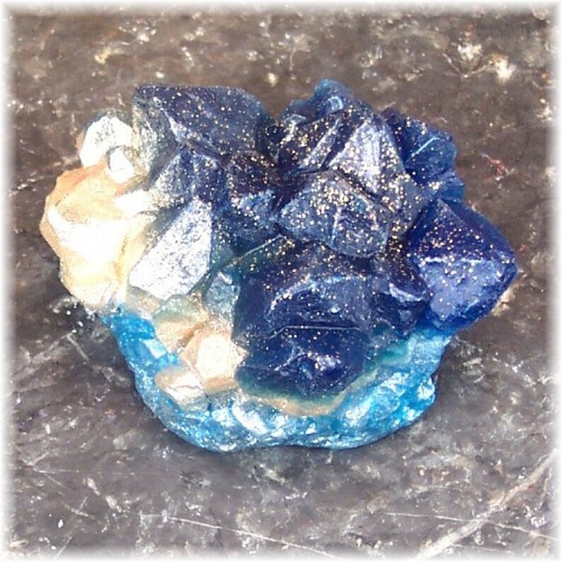 Sapphire Crystal Glycerin Soap Rock Formation Fresh Sea Spray Fragrance image 2
