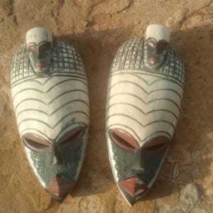 afrcan home decor mask , unique home decor, crafted wall mask, ethnic wooden mask, wall hanging mask, twins gift ideas , wedding gift ideas
