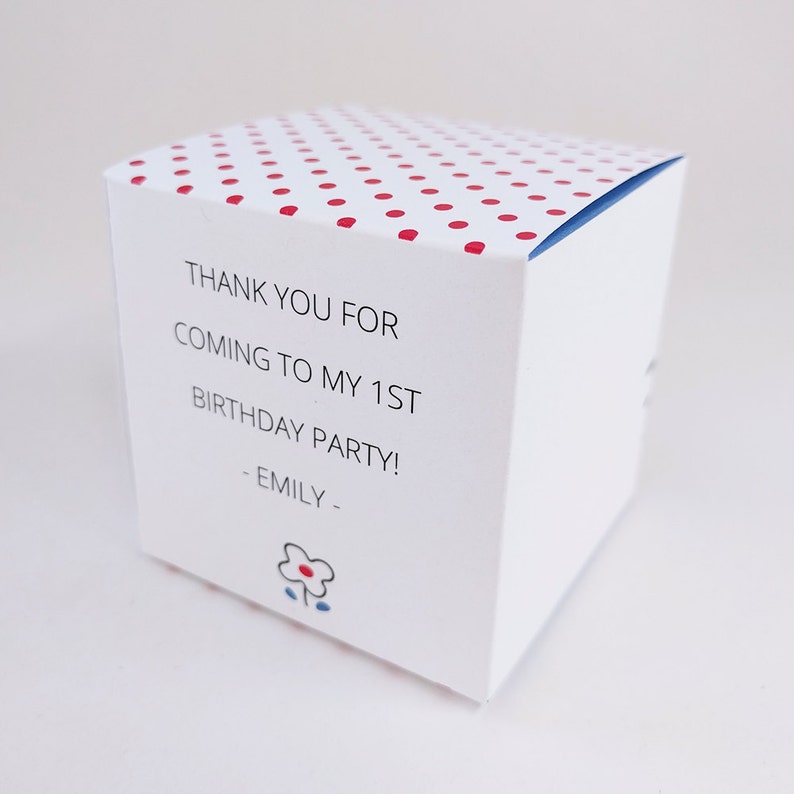 DIY Printable Hello Kitty Treat Box