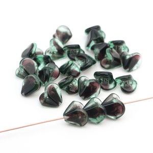24 pcs small Czech glass flower beads, angular shape, black and green color, 11mm long