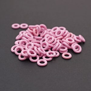 100 pcs small rubber jump rings, pink color, closeout, 7.25mm OD 3.5mm ID image 3