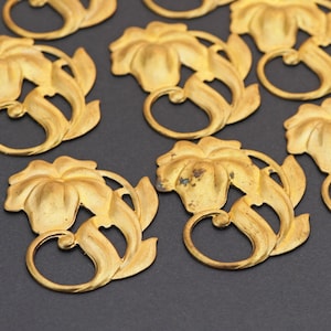 8 pcs brass lily stampings, vintage flowers with leaves and loop, 42mm