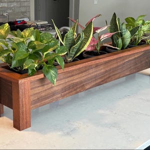 Schöne Made-To-Order Holz Pflanzkästen - Perfekt für den Innen- und Außenbereich!