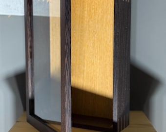 Vitrine artesanal para guardar lembranças: Caixa de sombra personalizada