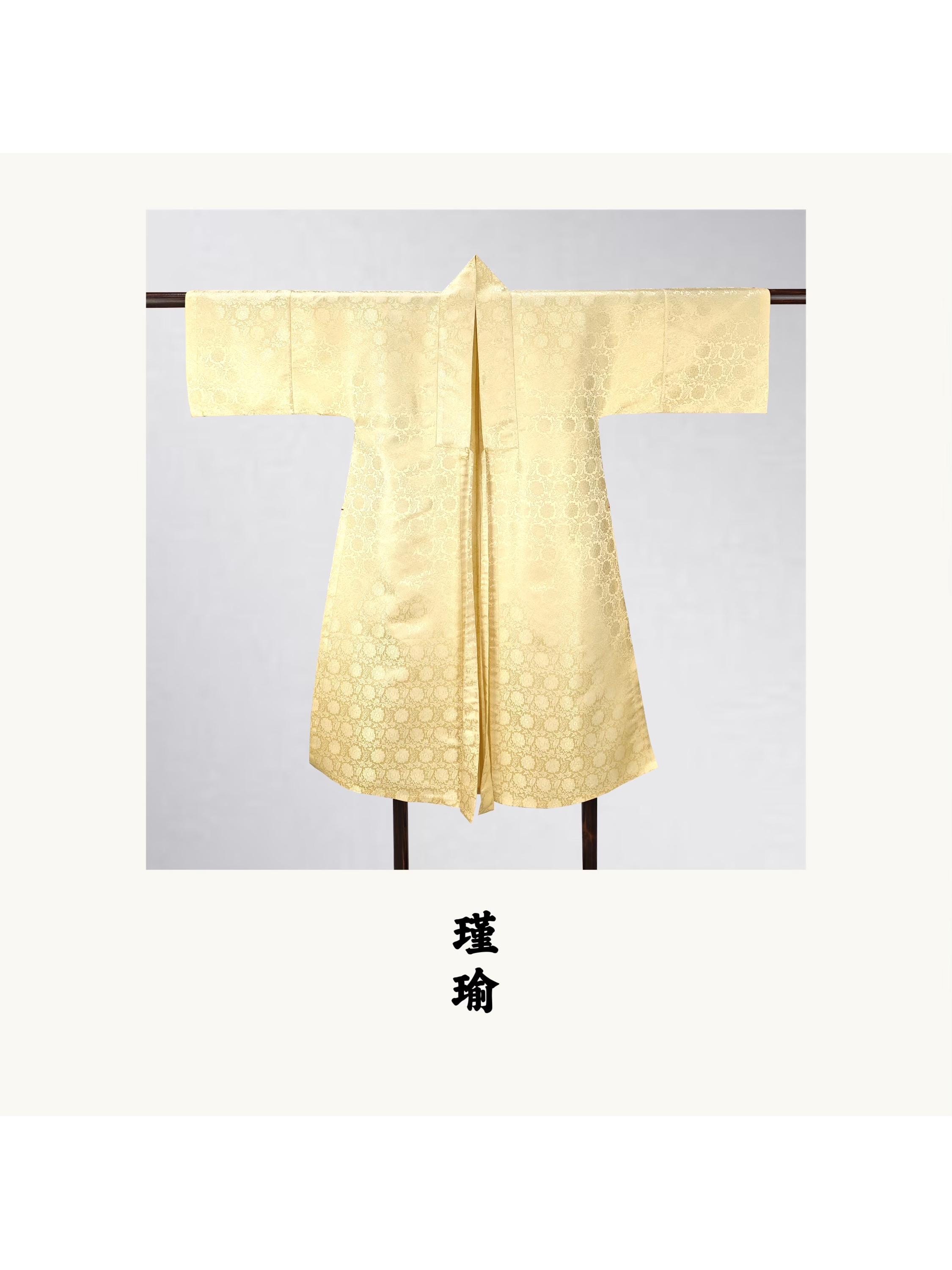 Traditional Chinese Silk Hanfu Silk Robe Chinese Pattern Chinese Art ...