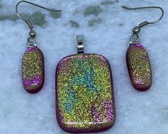 Rainbow Pink Dichroic Pendant