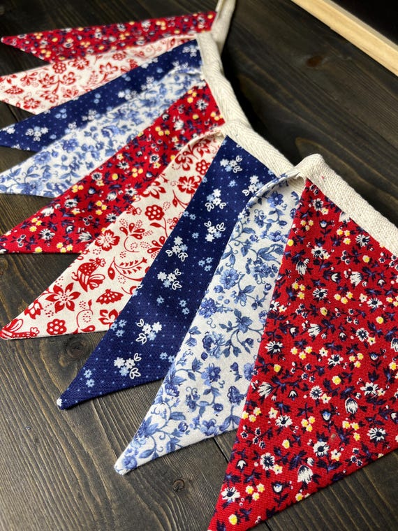 Red White Blue Pennant Bunting, Handmade Fabric Banner, Farmhouse Decor, Vintage Floral, Liberty of London, Country Wildflower Flag Garland