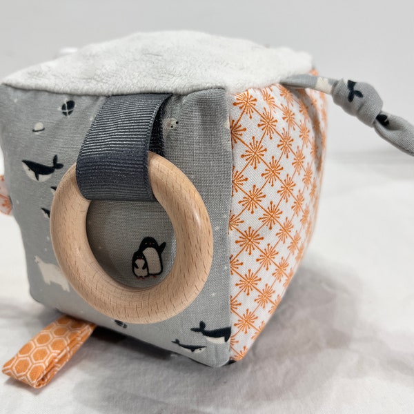 Arctic animals activity cube, sensory block, baby toy, shower gift, gender neutral, Montessori, soft fabric block, teething toy, boy girl