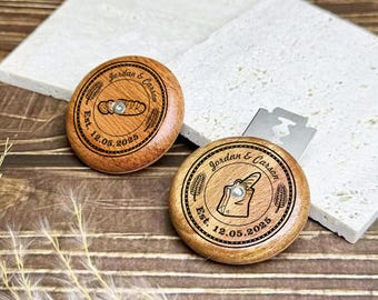 Boîte à pain en bois personnalisée comprenant 5 lames, ensemble de boîte à pain OVNI gravé, outil de notation du levain gravé, cadeaux pour elle, cadeau de Noël