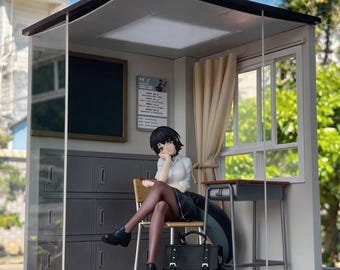 Diorama de exhibición de Ellen Joe de Zenless Zone Zero: escena de aula impresa en 3D, gráficos de facción y nivel personalizables, caja de exhibición de figuras.