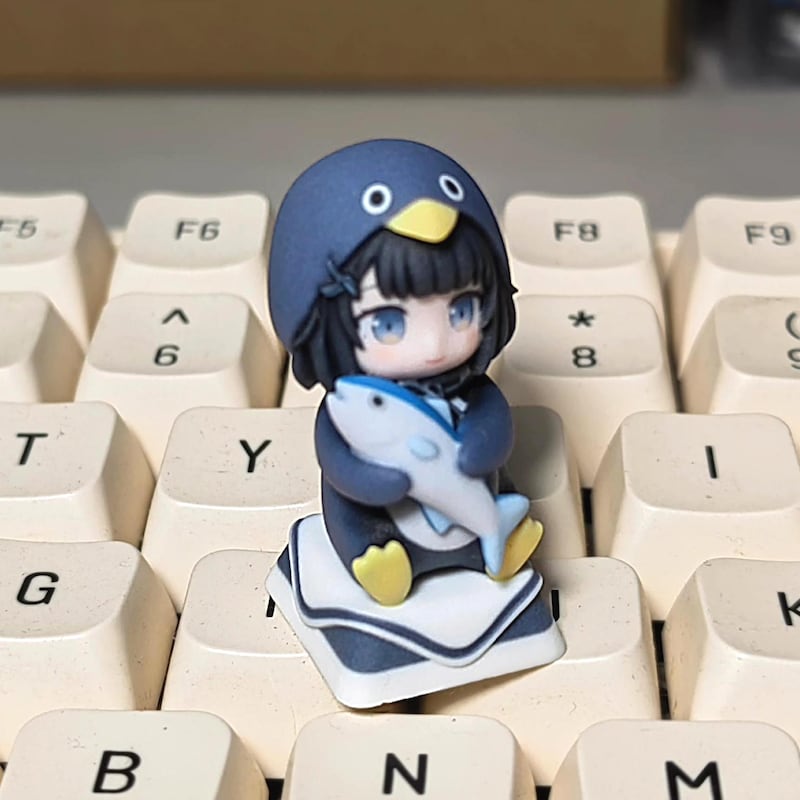 Gugu Gaga Penguin - Etsy