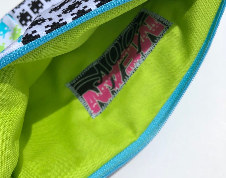Geekery. Arcade Videogames Space Invaders Patchwork Zipper Pouch