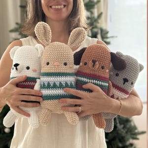 Animali natalizi (cuscini e ornamenti) - Schema all&#39;uncinetto di {Amour Fou}