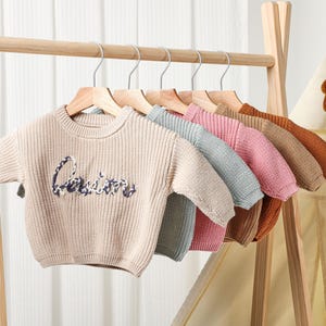 Personalized Baby Name Sweater, Newborn Sweater with Name, Hand-Embroidered Sweater, Custom Baby Name Sweater, First Birthday Gift