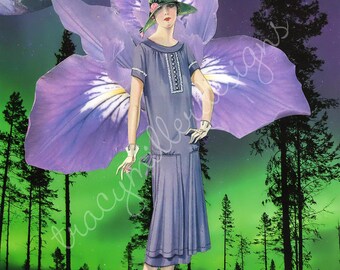 Collage artístico de flores de iris con vestido morado de la década de 1930, impresión de 8 x 10 pulgadas.