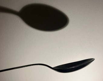 A picture of large spoon