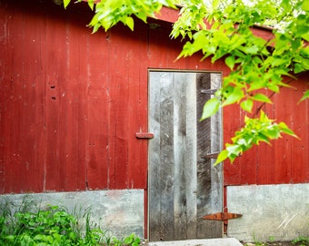 Red Barn Wall Art – Architecture Photography - Rustic Country Farmhouse Home Decor - Farm Wall Art – Red Barn Landscape Image