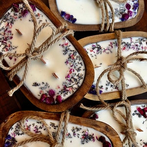 Rustic Farmhouse Soy Candle: Organic Oils, Wooden Bowl