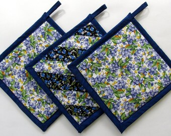 Three Blueberry Potholders, Blueberry Kitchen Theme, Blueberry Kitchen Decor, Blueberry Kitchen Accessories - Set 124