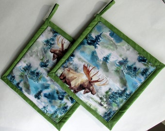 Moose Green Potholders, Moose Theme Kitchen, Moose Jar Opener, Fabric Pot Holders, Gift Set, Stocking Stuffer, Moose Gift Set