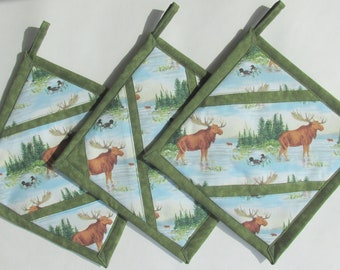 Patchwork Moose Potholders,Moose Kitchen Theme, Woodsy Kitchen Decor, Moose Kitchen Accessories, Moose Gift Item - Set 122