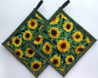 Sunflower Green Potholders, Sunflower Theme Kitchen, Sunflower Decor, Sunflower Hot Pad, Fabric Pot Holders, Set of TWO, Handmade