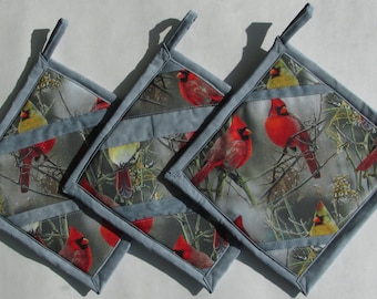 Cardinal Gray Patchwork Potholders, Cardinal Theme Kitchen, Cardinal Jar Opener, Fabric Pot Holders, Bird Lover Gift, Set 128