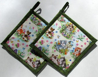 Cats Kittens Green Potholders, Cat Holders, Cat Hot Mats, Cat Hot Pads, Cat Kitchen Decor, Cat Potholders, Cat Holders, Teacher Gift